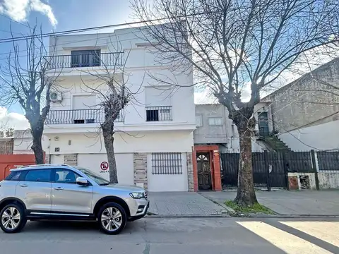 Villa lugano local/garage con vivienda en block