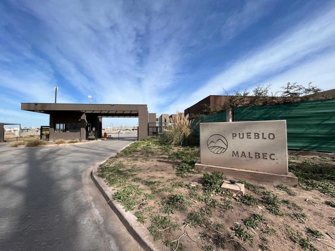 VENDE LOTE EN PUEBLO MALBEC barrio privado