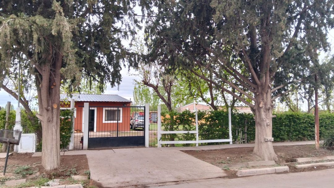 Venta de Casa con pileta, General Alvear, Mendoza