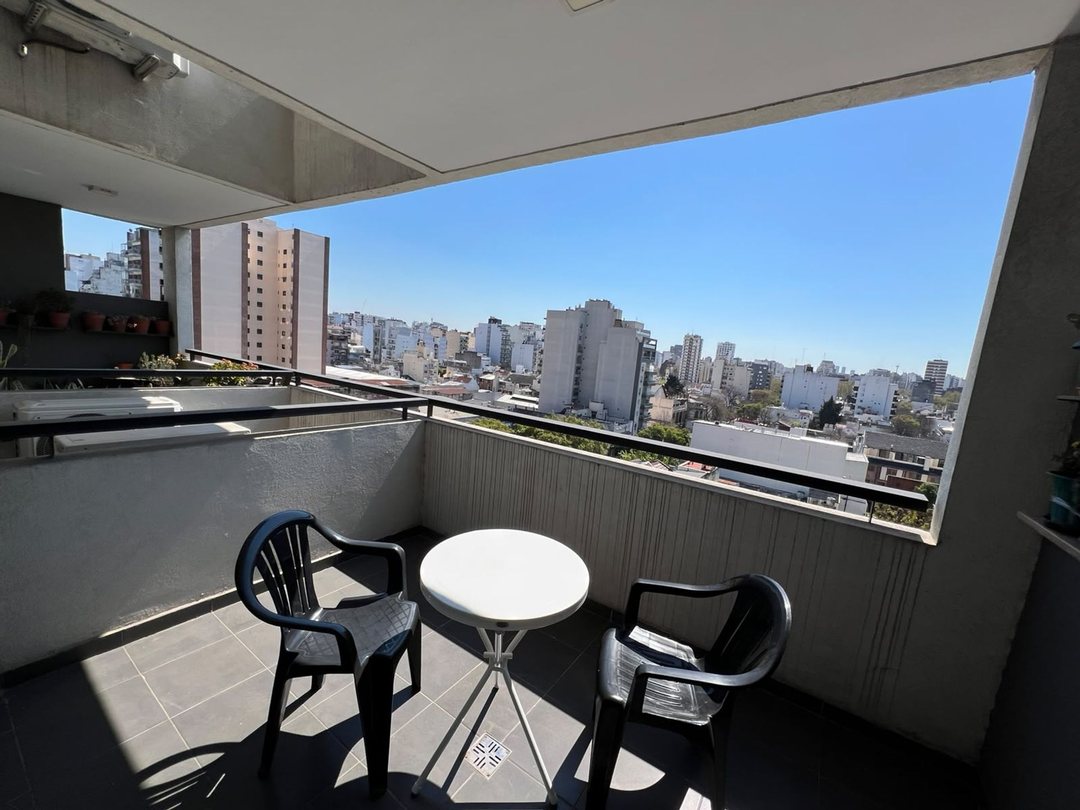 DEPTO 2 AMB VENTA BOEDO BALCON AL FRENTE