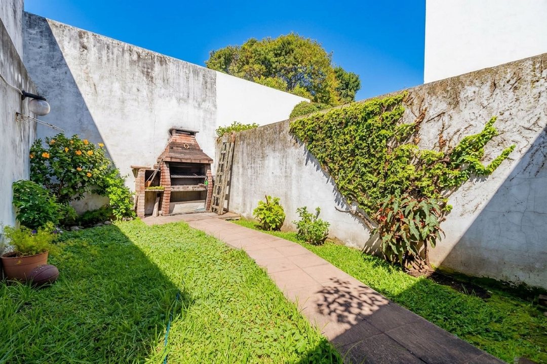 DUPLEX 4 AMB EN VENTA CON COCHERA JARDÍN PARRILLA