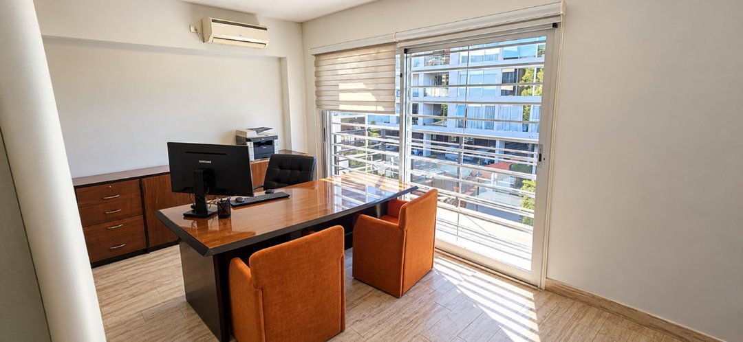 OFICINA VENTA CON RENTA PUERTO OLIVOS COCH. FIJA