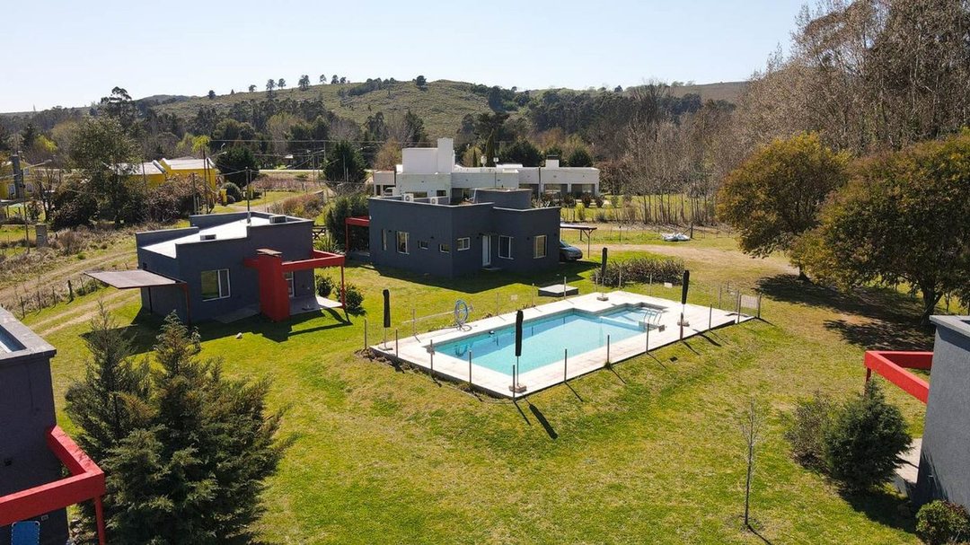 VENTA DE COMPLEJO DE CABAÑAS ZONA DON BOSCO