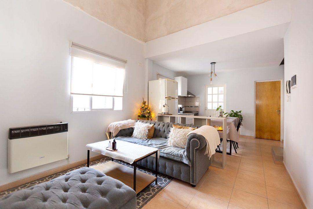 VENTA DPTO 2 AMB EN MORON - PERMUTA
