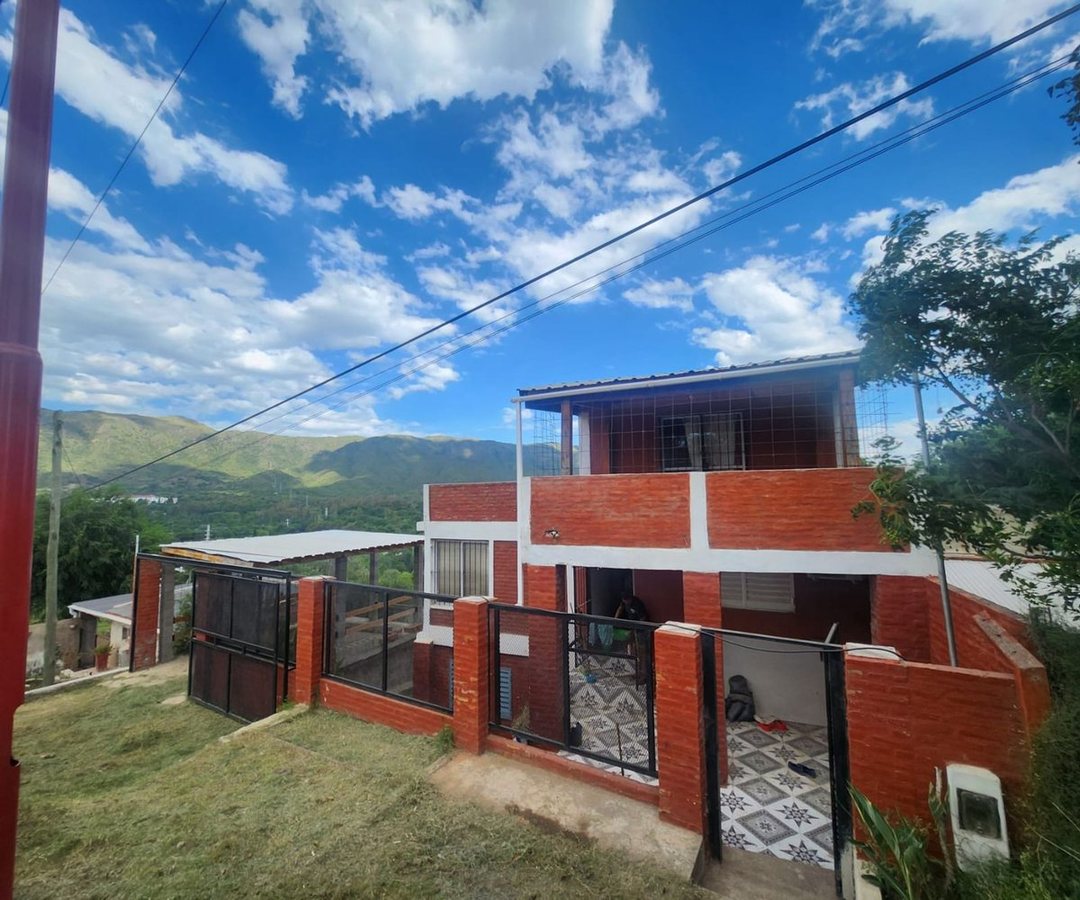 VENTA CASA 125 M2 BIALET MASSE, ESPECTACULAR VISTA