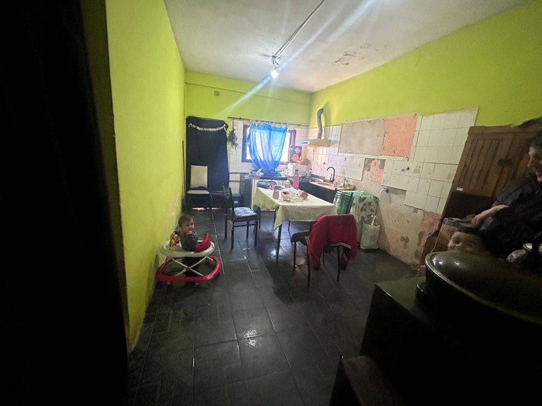 Casa de 2 plantas – 4 dormitorios en Moron