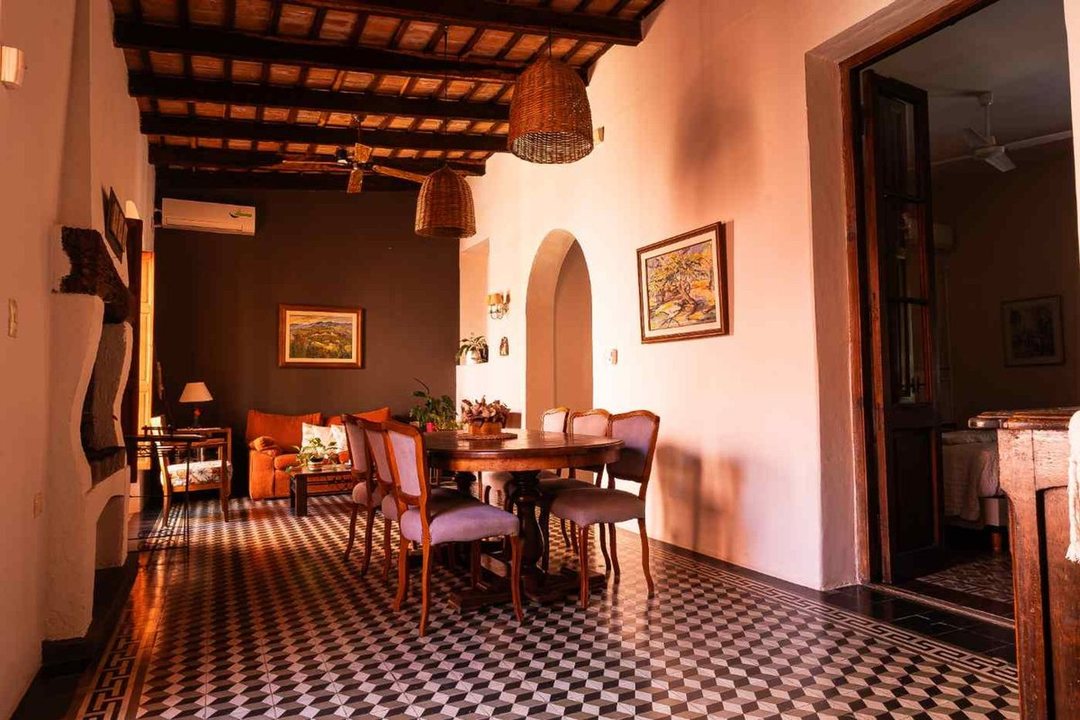 VENTA CASONA NOGAL HISTÓRICO CON BAJADA AL RIO