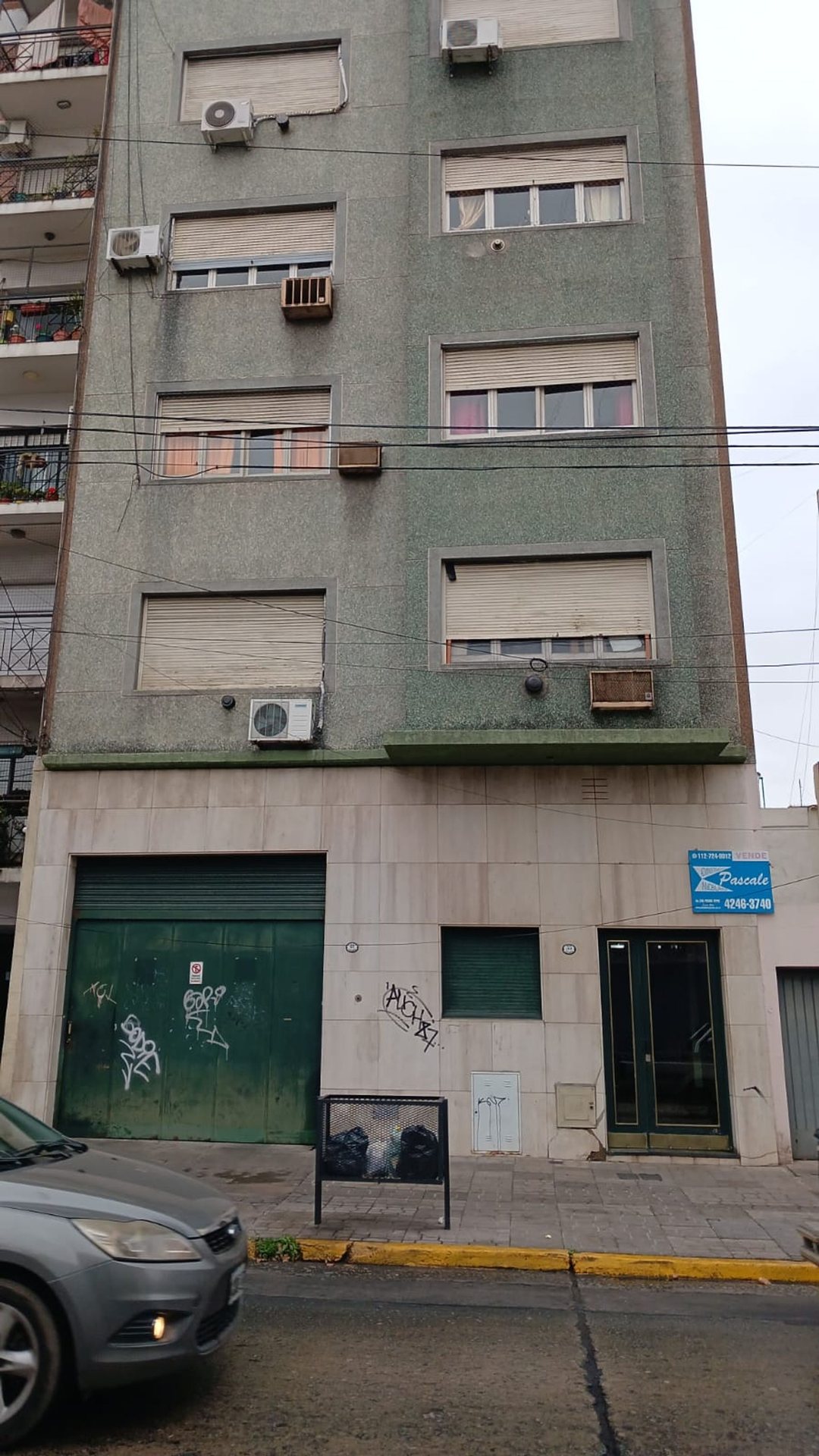 Departamento 3 amb alquiler c/patio C/Fte Lanús O