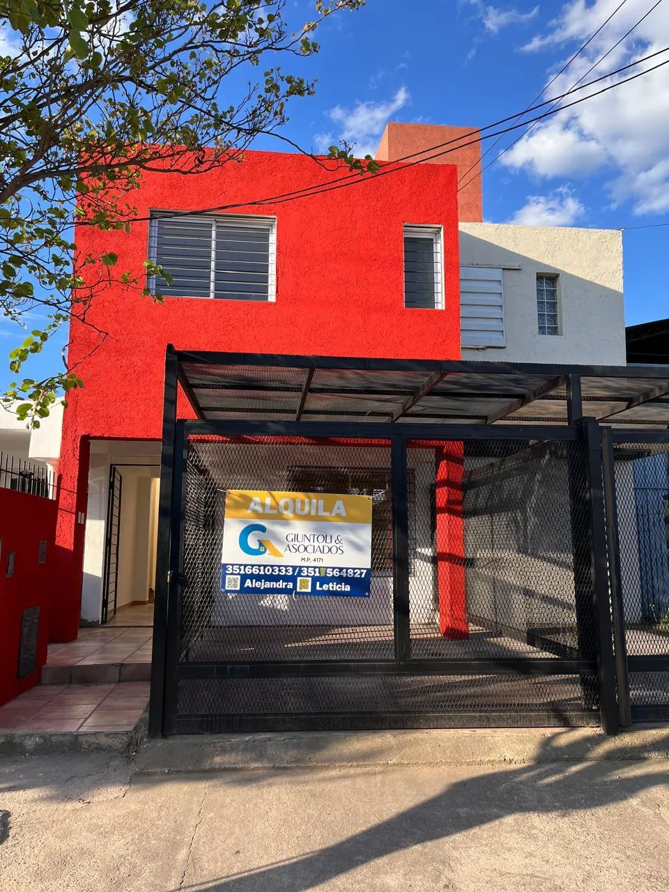 ALQUILER DUPLEX EN LUIS AGOTE 3888 BARRIO LOS PLATANOS, DE 3 DORMITORIOS