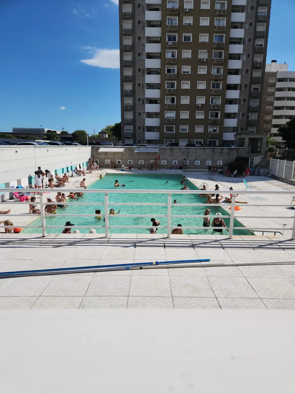 Excelente depto , externo/ pileta / cochera/ seguridad 24 hs COMPLEJO GAMA