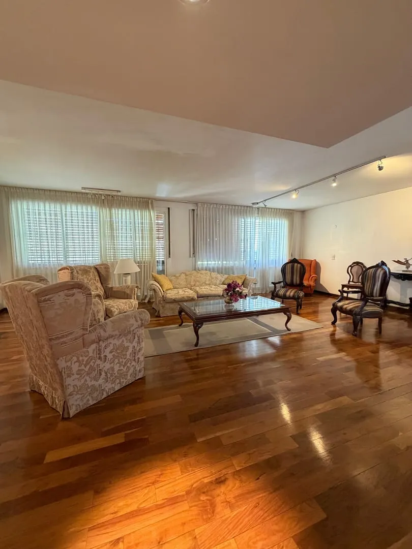 APTO CRÉDITO - PISO COMPLETO EN B° NUEVA CORDOBA CON 2 COCHERAS Y 2 BAULERAS! ¿L...