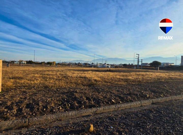 Terreno · 324m²