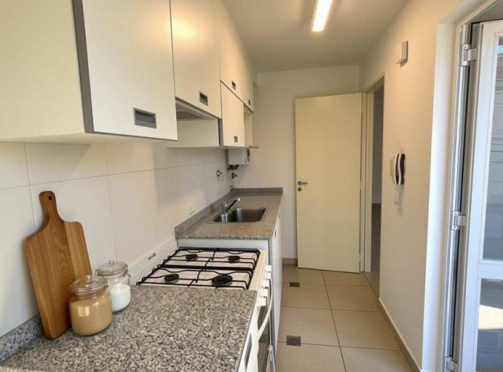 Departamento · 60m² · 4 Ambientes · 1 Cochera