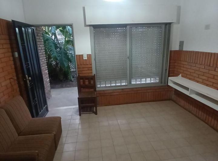 Casa · 80m² · 1 Ambiente · 1 Cochera