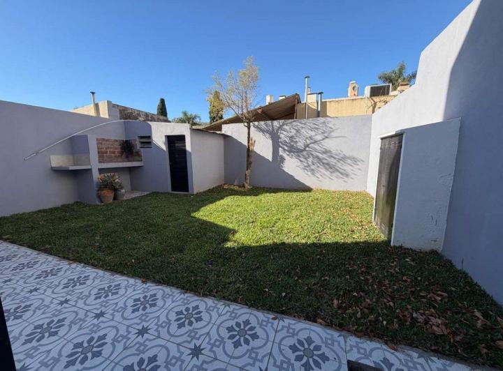 Casa · 97m² · 3 Ambientes · 1 Cochera