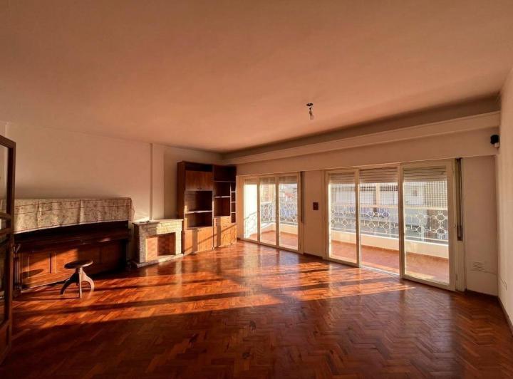 Departamento · 124m² · 6 Ambientes