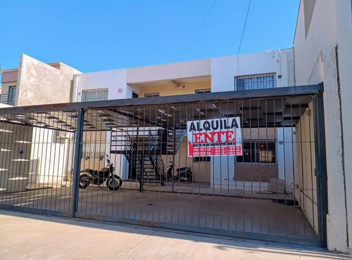 Departamento · 80m² · 2 Ambientes · 1 Cochera