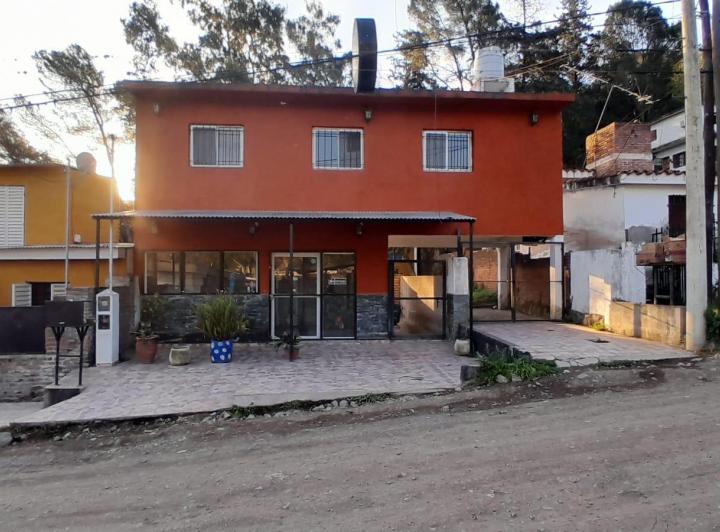Casa · 367m² · 9 Ambientes