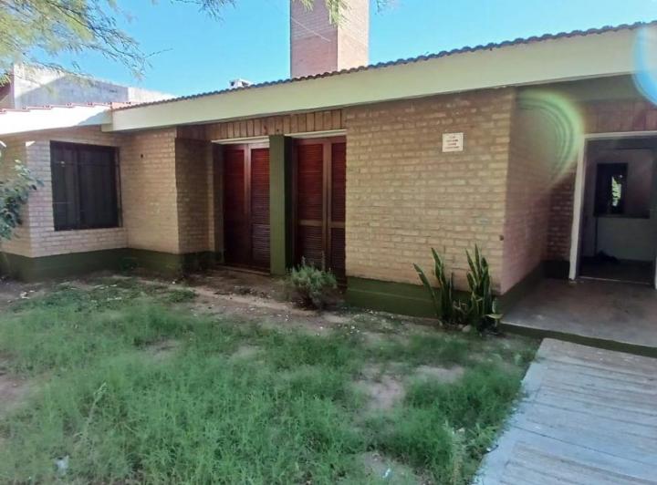 Casa · 120m² · 4 Ambientes · 2 Cocheras