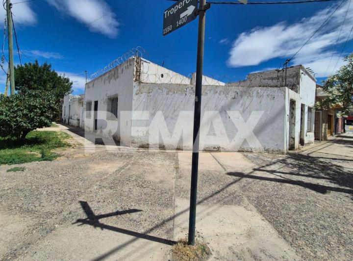 Casa · 255m² · 4 Ambientes