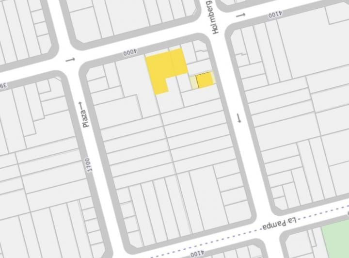 Terreno · 1042m²