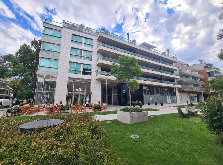 Departamento · 74m² · 2 Ambientes · 1 Cochera