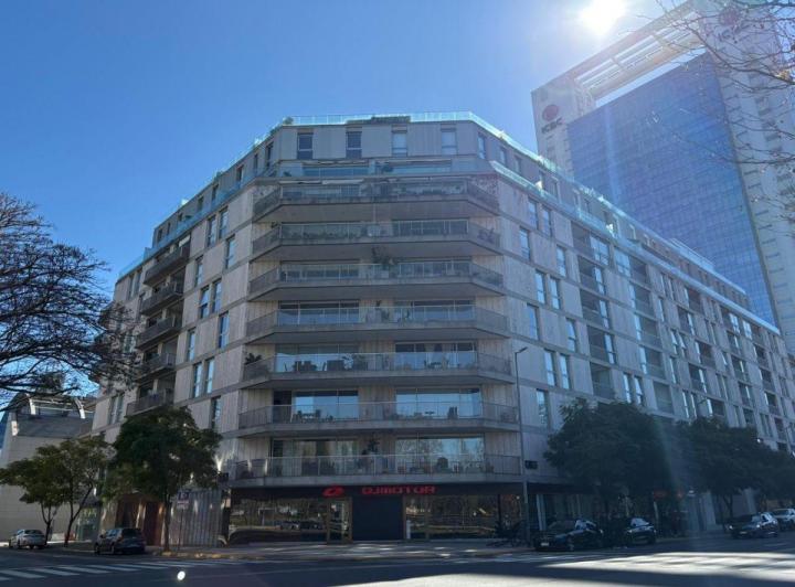 Departamento · 140m² · 3 Ambientes · 1 Cochera