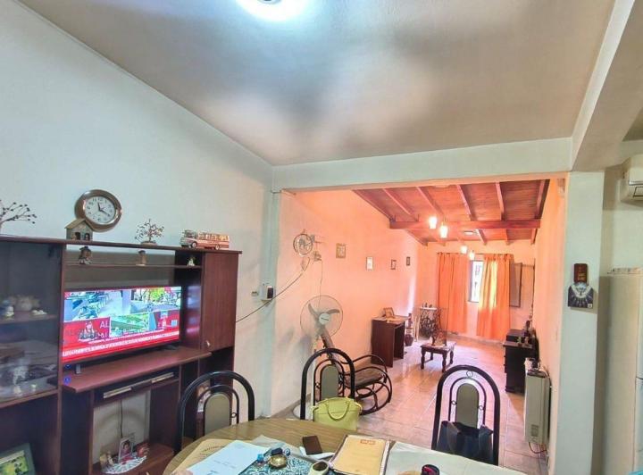Casa · 115m² · 4 Ambientes · 2 Cocheras