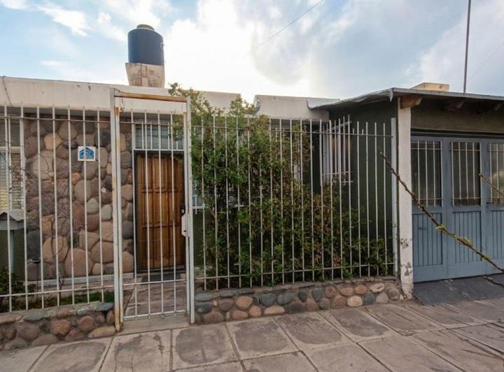 Casa · 132m² · 7 Ambientes · 1 Cochera