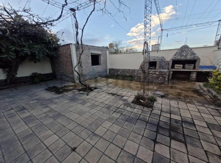 Casa · 128m² · 5 Ambientes