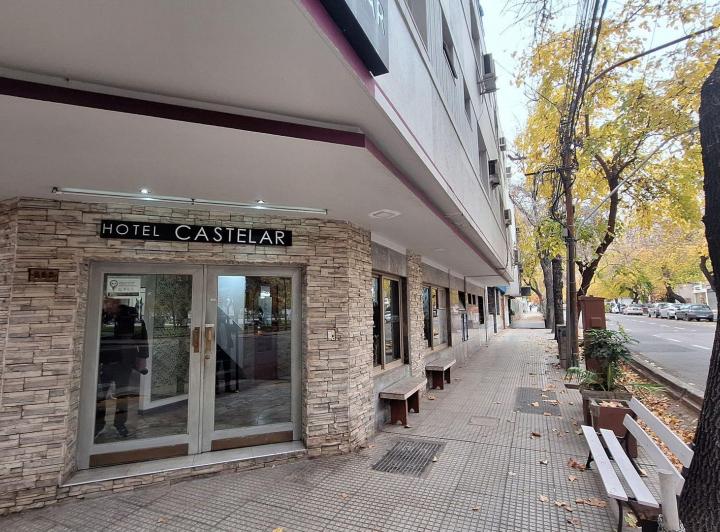 Hotel · 600m²