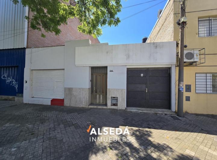 Terreno · 180m²