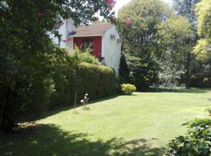 Casa · 125m² · 3 Ambientes · 2 Cocheras