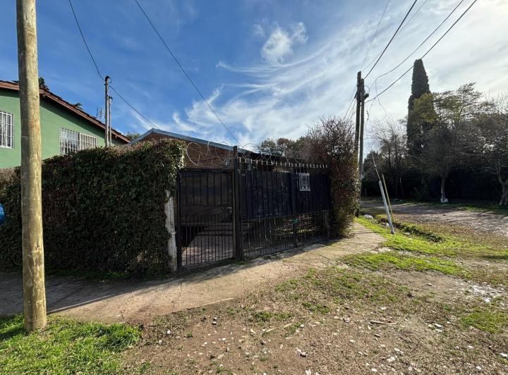 Casa · 50m² · 3 Ambientes · 3 Cocheras