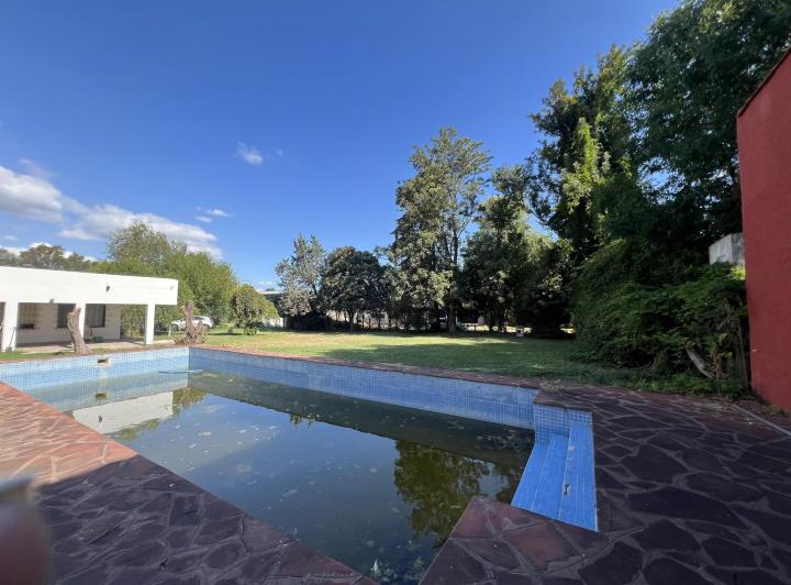 Casa · 129m² · 3 Ambientes · 1 Cochera