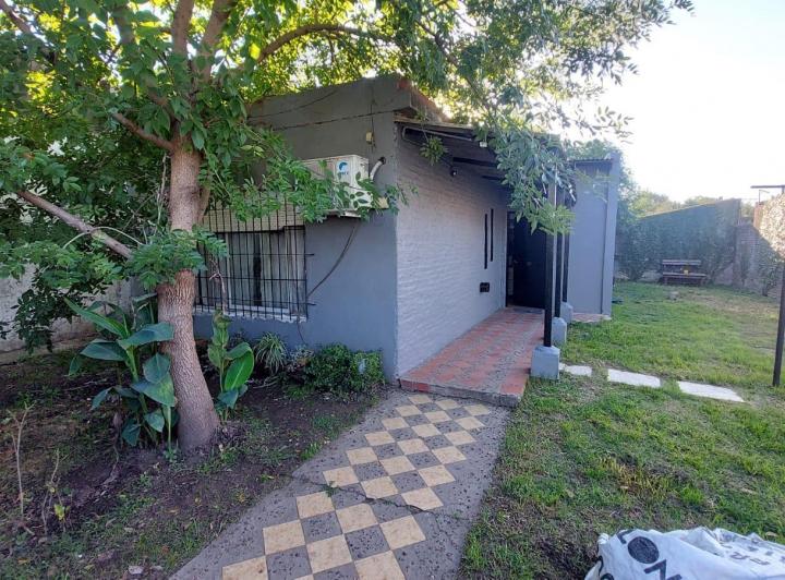 Casa · 74m² · 3 Ambientes · 1 Cochera