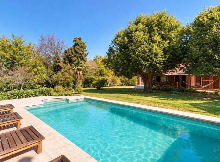 Casa · 230m² · 5 Ambientes