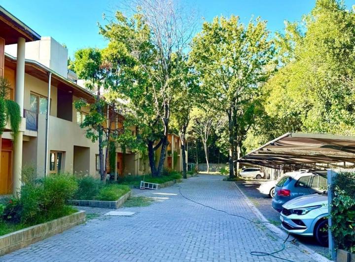Casa · 75m² · 3 Ambientes · 1 Cochera