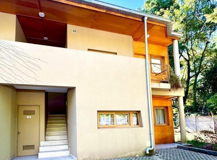 Casa · 75m² · 2 Ambientes · 1 Cochera
