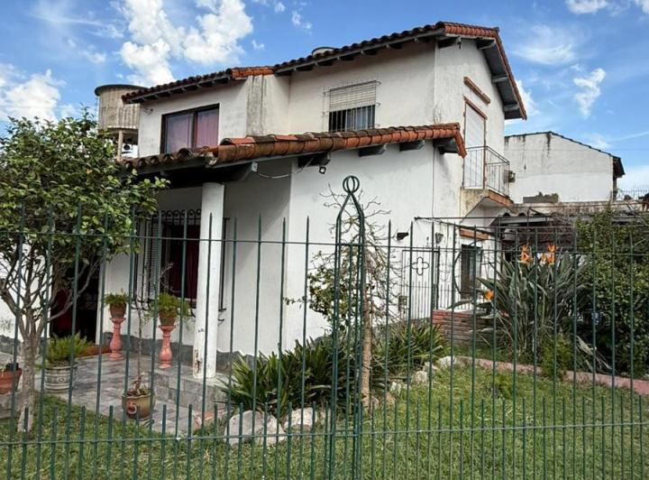 Casa · 195m² · 4 Ambientes