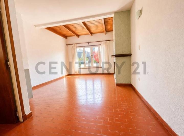 Casa · 108m² · 3 Ambientes · 2 Cocheras