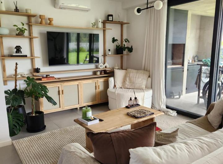 Casa · 79m² · 3 Ambientes · 2 Cocheras