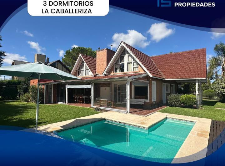 Casa · 260m² · 4 Ambientes · 3 Cocheras