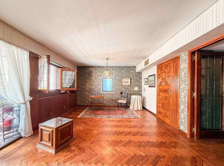 Departamento · 150m² · 6 Ambientes · 1 Cochera