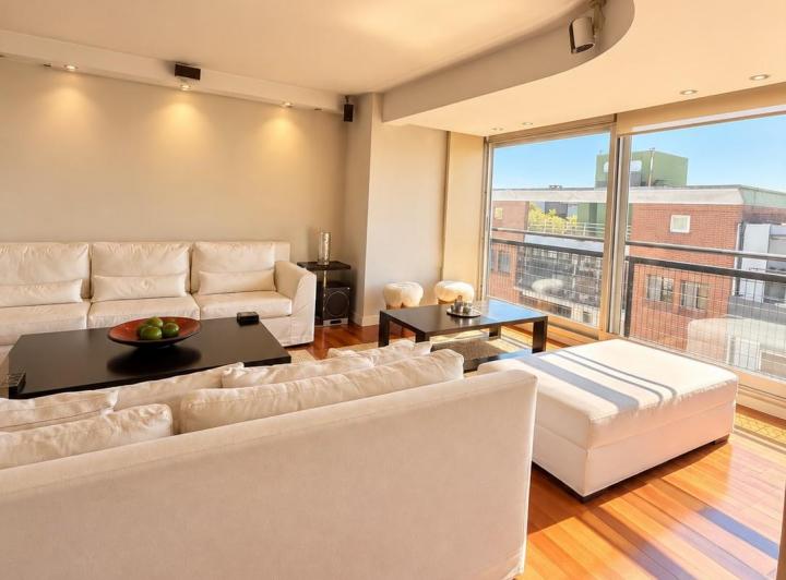 Departamento · 140m² · 5 Ambientes · 1 Cochera