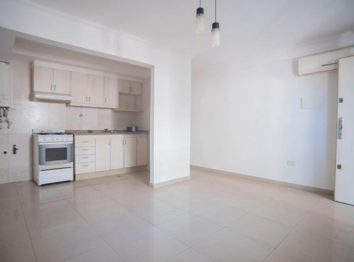 Departamento · 40m² · 2 Ambientes · 1 Cochera