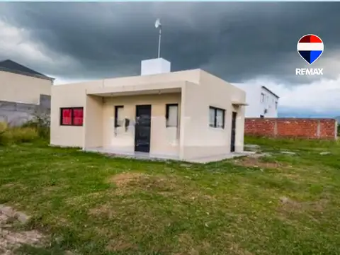 Venta casa via aurelia dueño financia directo