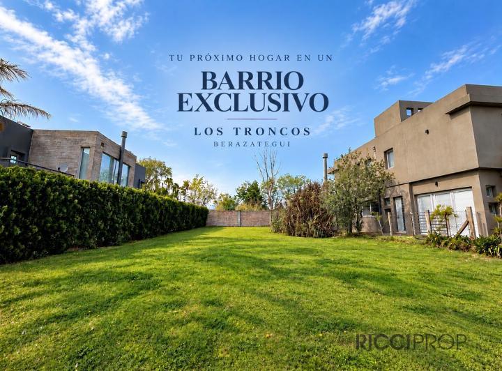 Terreno · 450m²