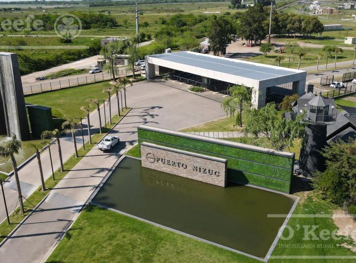 Terreno · 936m²