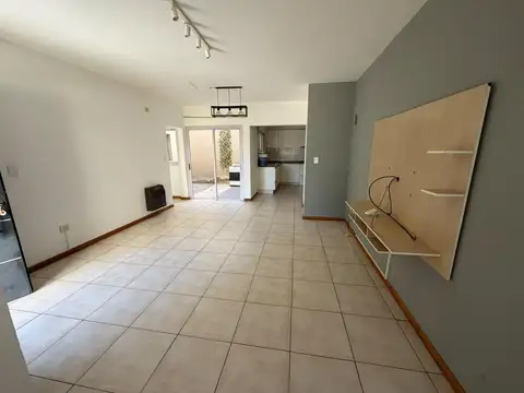 Openhouse alquila departamento de 2 dormitorios